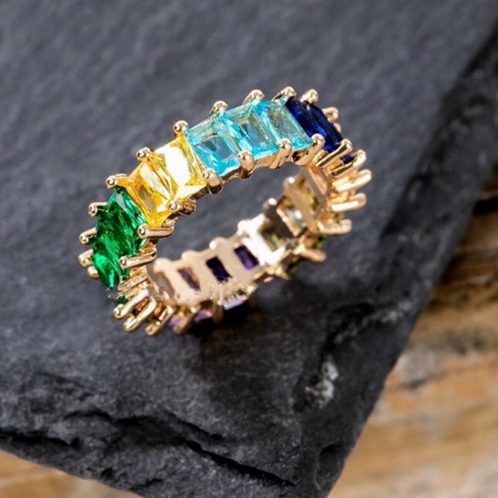 Azul Rainbow Baguette Band Ring ( R01)